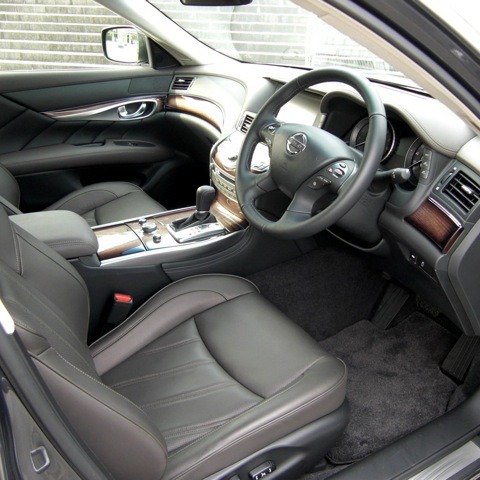 【日産 フーガ 新型発表】見て、感じて、触れて欲しい 画像