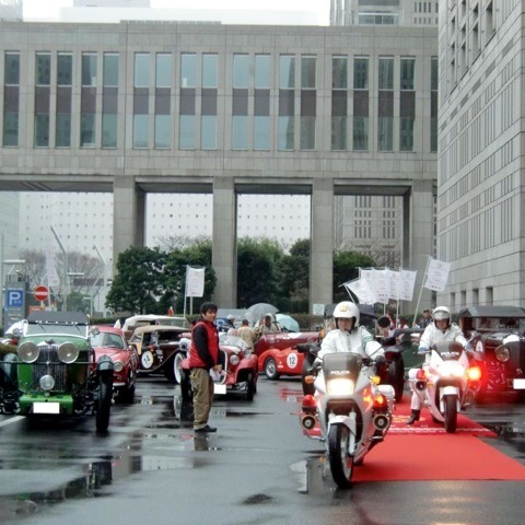 クラシックカーラリーでも燃費競技 画像