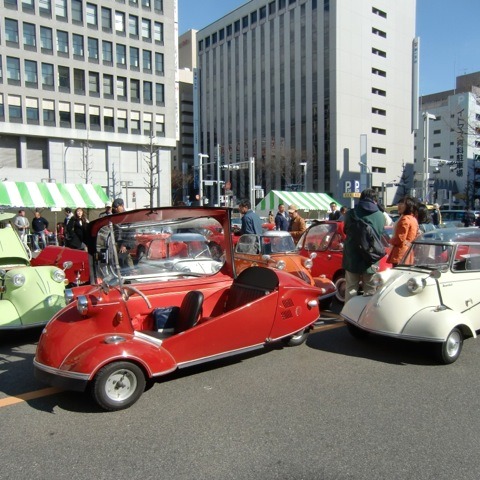 名古屋広小路通350周年をクラシックカーもお祝い 画像