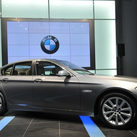 【BMW 5シリーズ 発表】スポーティネスとエレガンスの両方を求めたデザイン 画像