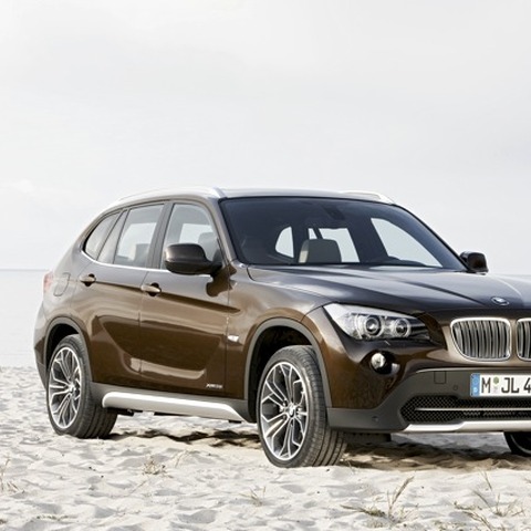 【BMW X1 日本発表】3本のキャラクターライン 画像