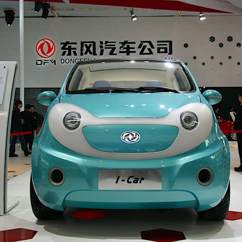 【北京モーターショー10】東風汽車のペンギンは電気で走る 画像