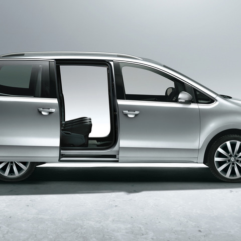 【VW シャラン 試乗】“移動の道具”としての潔さ…千葉匠 画像