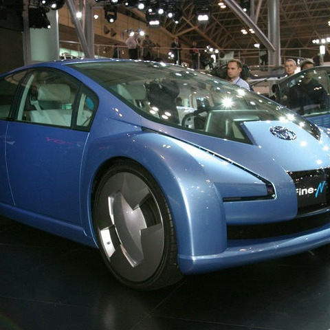 【東京ショー2003速報】トヨタ、ついにリチウムイオン電池採用—『ファインN』 画像