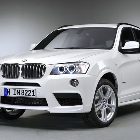 【BMW X3 試乗】でかいけど、乗り心地は超いい…岩貞るみこ 画像