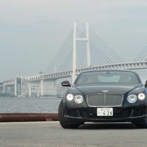 【ベントレー コンチネンタルGT 登場】ポジションに変化なし 画像