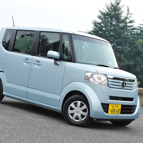 【ホンダ N BOX 試乗】長所と短所は背反する…岩貞るみこ 画像