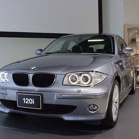 【BMW 1シリーズ発表】かわいいサスペンション 画像