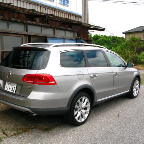 【VW パサート オールトラック 試乗】しなやかで安定、万能型ワゴン…島崎七生人 画像