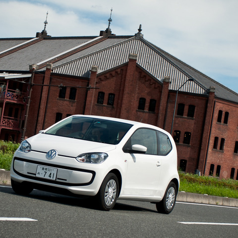【VW up! 試乗】しゃきっと乗りこなしたい人にはお勧めだが…岩貞るみこ 画像