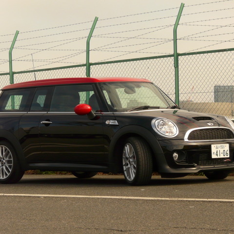 【MINI JCW クラブマン 試乗】痛快さと実用性を両立…島崎七生人 画像