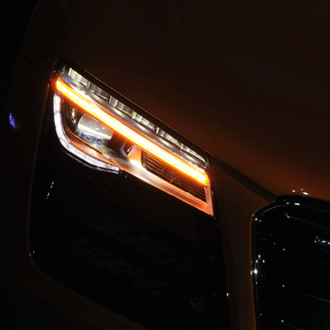 【アウディ R8 改良新型】デュアルクラッチタイプのSトロニックを採用 画像