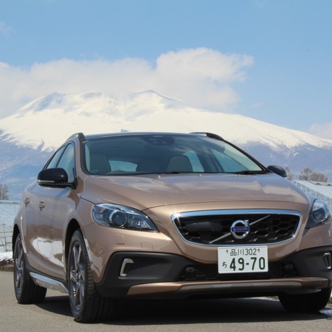 【ボルボ V40 クロスカントリー 発売】さらなる受注増へ期待 画像