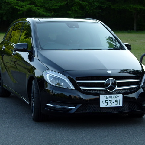 【メルセデスベンツ B250 BlueEFFICIENCY 試乗】乗り味はよりジェントルに…島崎七生人 画像