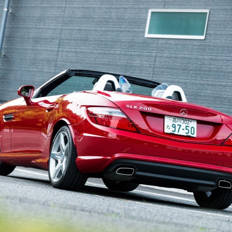 【メルセデスベンツ SLK200 MT 試乗】“乗りやすい”ことがいいとは限らない…諸星陽一 画像