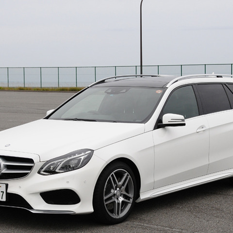 【メルセデスベンツ E350ブルーテック ステーションワゴン 試乗】しっかりとした太いトルクで速く快適なワゴン…諸星陽一 画像