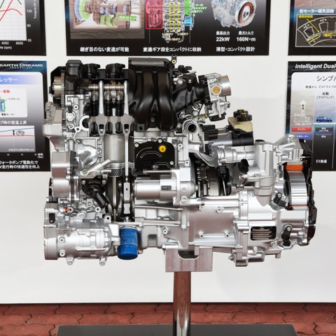【フィット プロトタイプ】IMA比2倍以上、スムーズなEV走行を実現する22kWの新型モーター 画像