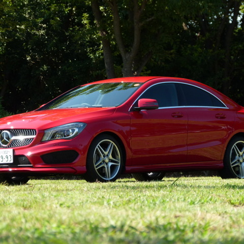 【メルセデスベンツ CLA250 試乗】加速のキレ味と伸びは180より一枚上手…島崎七生人 画像