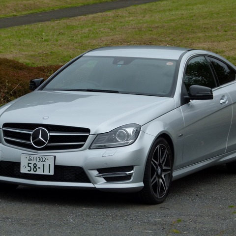 【メルセデスベンツ C250クーペSPORT 試乗】雰囲気だけでない気骨ある走り…島崎七生人 画像