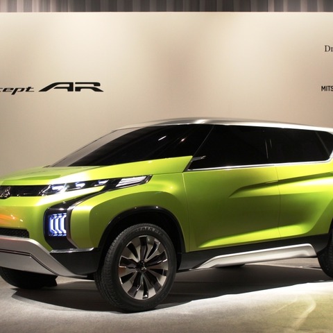 【東京モーターショー13】三菱コンセプト AR…三菱らしいSUVに機動性を盛り込んだMPV 画像