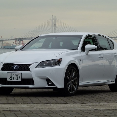 【レクサス GS300h F SPORT 試乗】ジェントルな世界観はそのままに…島崎七生人 画像