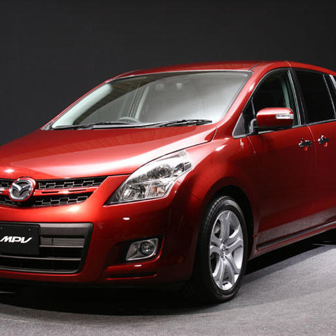 【東京モーターショー05】次期 マツダ MPV の抜けの良さ 画像