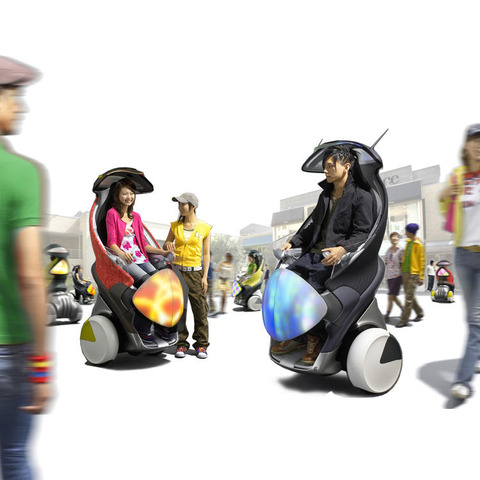 【東京モーターショー05】トヨタの“着るクルマ”発展型、i-swing 画像