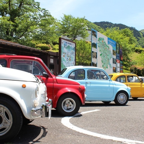 笑い声が絶えないクラシックカーイベント…Italian Job 2014 画像