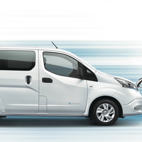 【日産 e-NV200 発表】NV200とリーフの良いところ取りで得た4つのポイント 画像