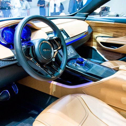 【ジャガー C-X17 コンセプト 公開】インテリアはテクノロジーとクラフトマンシップの融合 画像