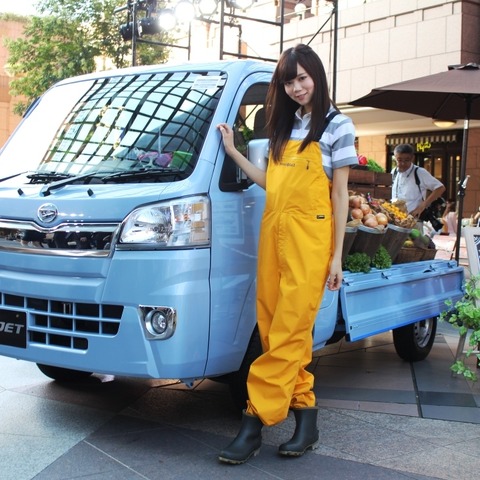 【ダイハツ ハイゼット トラック 新型発表】“ウリ”はボディカラー…ユーザーの意見盛り込む 画像