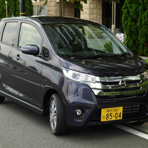 【日産 デイズ 試乗】ハイウェイスターG ターボ、アラウンドビューモニター切り替えが便利…島崎七生人 画像