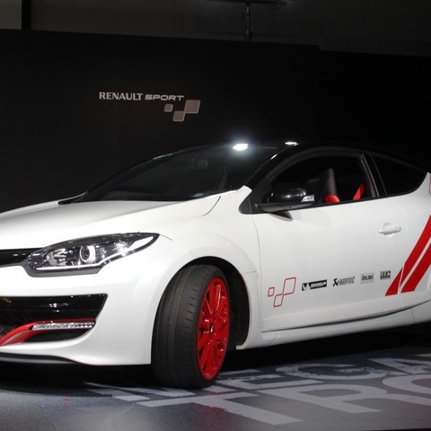 【ルノー メガーヌRS 限定車】ニュル最速の量販FF車ベースに、3台の特別仕様 画像
