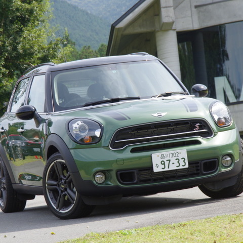 【MINI クロスオーバー 試乗】アグレッシブさと包容力、二面性を持つディーゼル…岩貞るみこ 画像