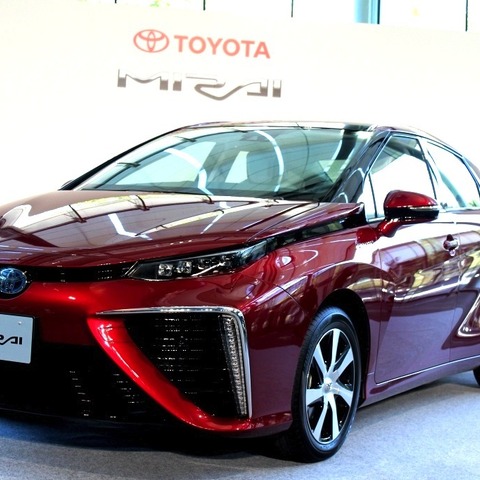 【トヨタ MIRAI 発表】イメージは「空気を吸って水を出す」 画像