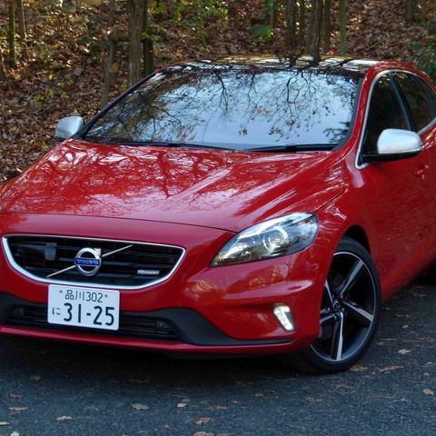 【ボルボ V40 T5 Rデザイン 試乗】走りの洗練度が一段と高まった…島崎七生人 画像