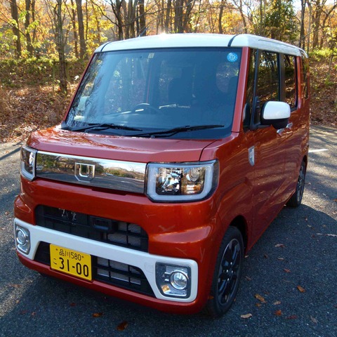 【ダイハツ ウェイク 試乗】クラスレスなミニバン並の視線の高さ…島崎七生人 画像