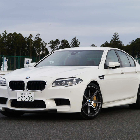 【BMW M5 試乗】噂には聞いていたが、この過激さは「化け物」…中村孝仁 画像