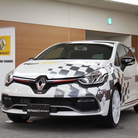 ルノー RSモデル向け、日本発の特別パーツ登場…本国ルノースポール公認 画像