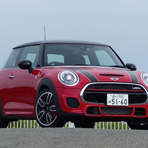 【MINI ジョン・クーパー・ワークス 試乗】洗練度きわまる“イカした”高性能車…島崎七生人 画像