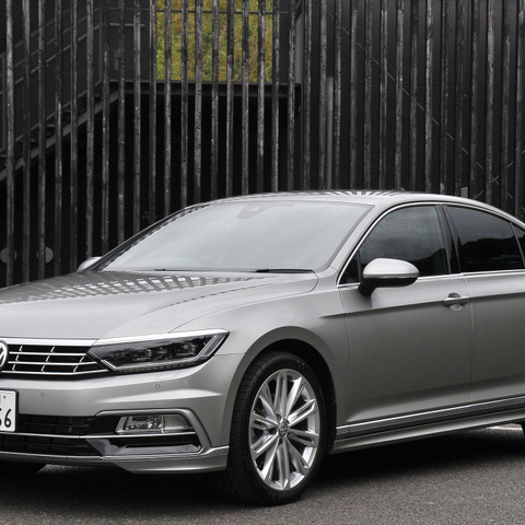 【VW パサート Rライン 試乗】乗った瞬間に伝わるゴキゲンな高級感…諸星陽一 画像