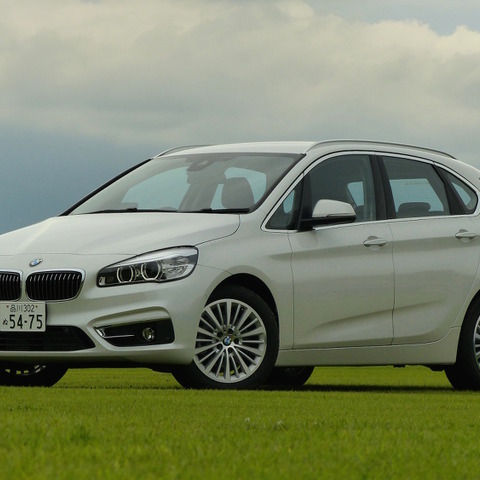 【BMW 2シリーズ アクティブツアラー 試乗】実用性+αの魅力にホロリ…島崎七生人 画像