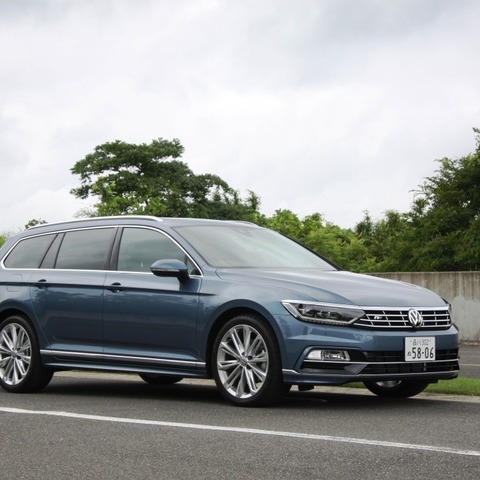 【VW パサート 新型発表】充実の安全装備…「半自動運転の実現と言ってもいい」 画像