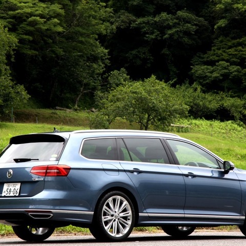 【VW パサート 新型発表】次世代プラットフォームがもたらした高い居住性・使い勝手 画像