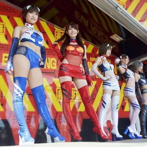 【鈴鹿8耐】綾波、アスカが「非常事態」!? エヴァレーシングRQにファン歓喜 画像