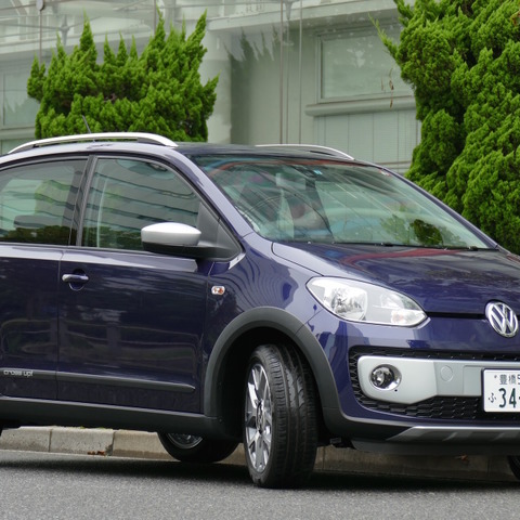 【VW Cross up! 試乗】ヒトとは違う“心地いい系”…島崎七生人 画像