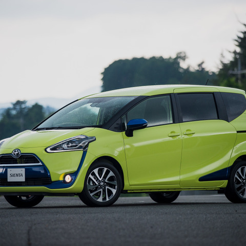 【トヨタ シエンタ 試乗】お買い得なガソリン車、長く付き合える使い勝手が魅力…片岡英明 画像