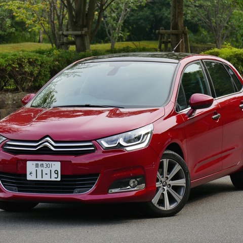 【シトロエン C4 試乗】“実用車シトロエン”の資質に磨きをかけた…島崎七生人 画像