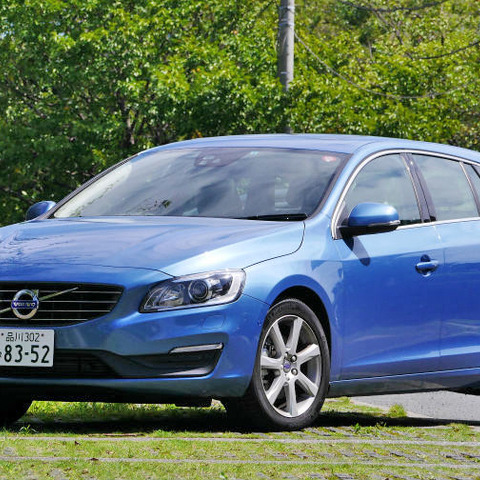 【ボルボ V60 ディーゼル 試乗】音までチューニングしているとしか思えない…中村孝仁 画像