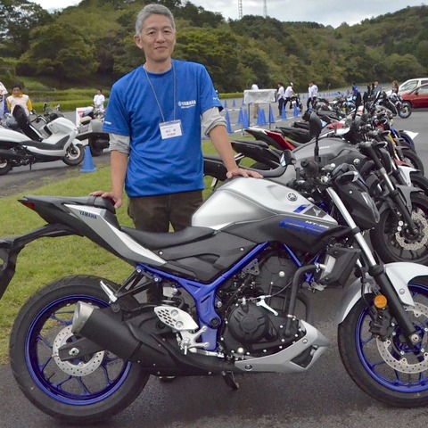 【ヤマハ MT-03 / MT-25】高速での追い越し加速は「ライバルに負けない」 画像